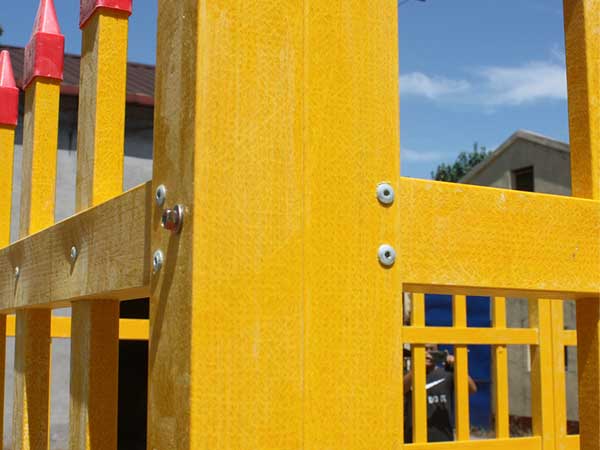 玻璃钢安全围栏